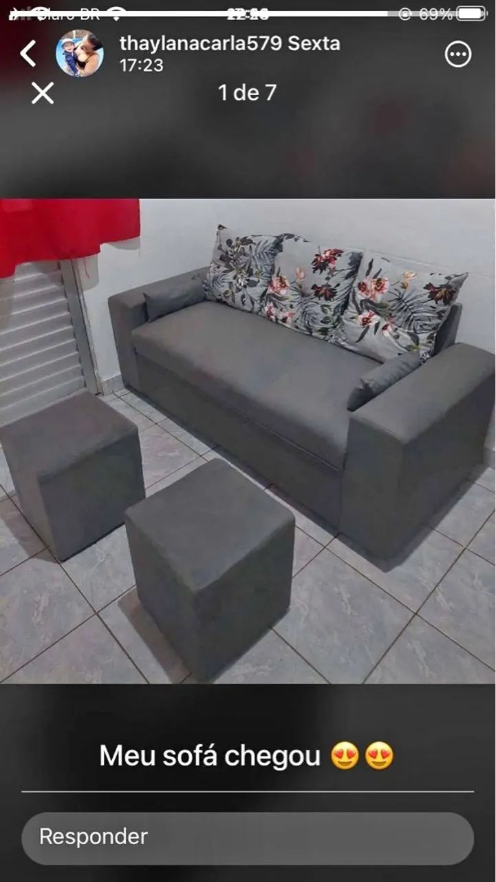 Sofá fixo 3 Lugares NOVO com 2 puff - Foto 4