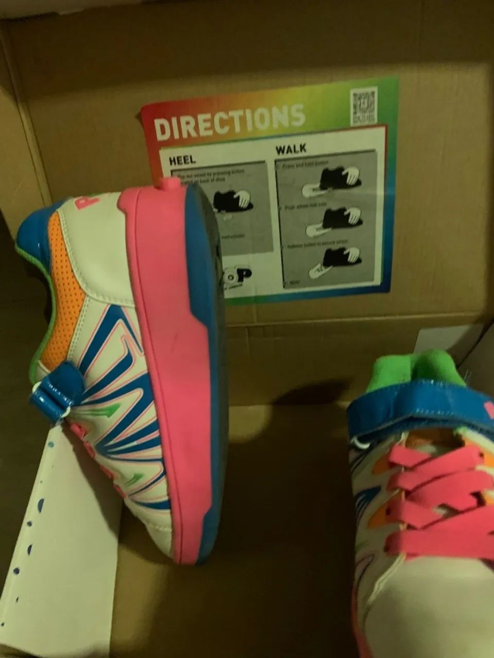 tenis de rodinha retratil numero 36 - Foto 3