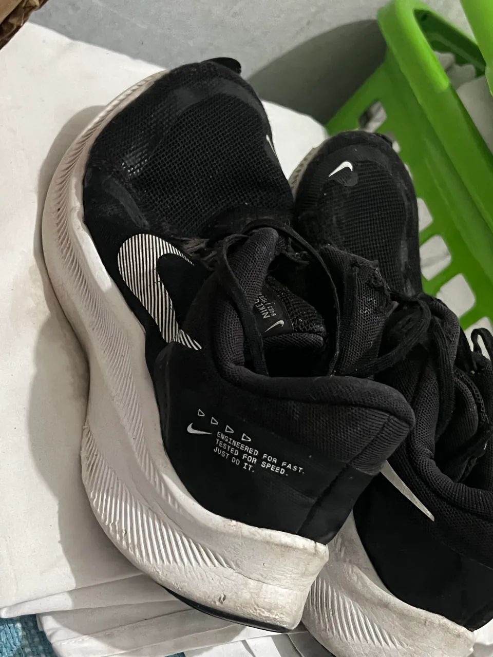 TÊNIS NIKE