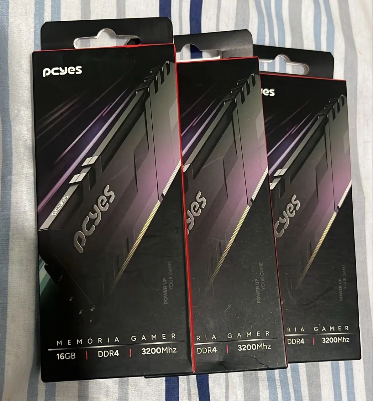 Memória Ddr 4 16gb pcyes 3200mhz 