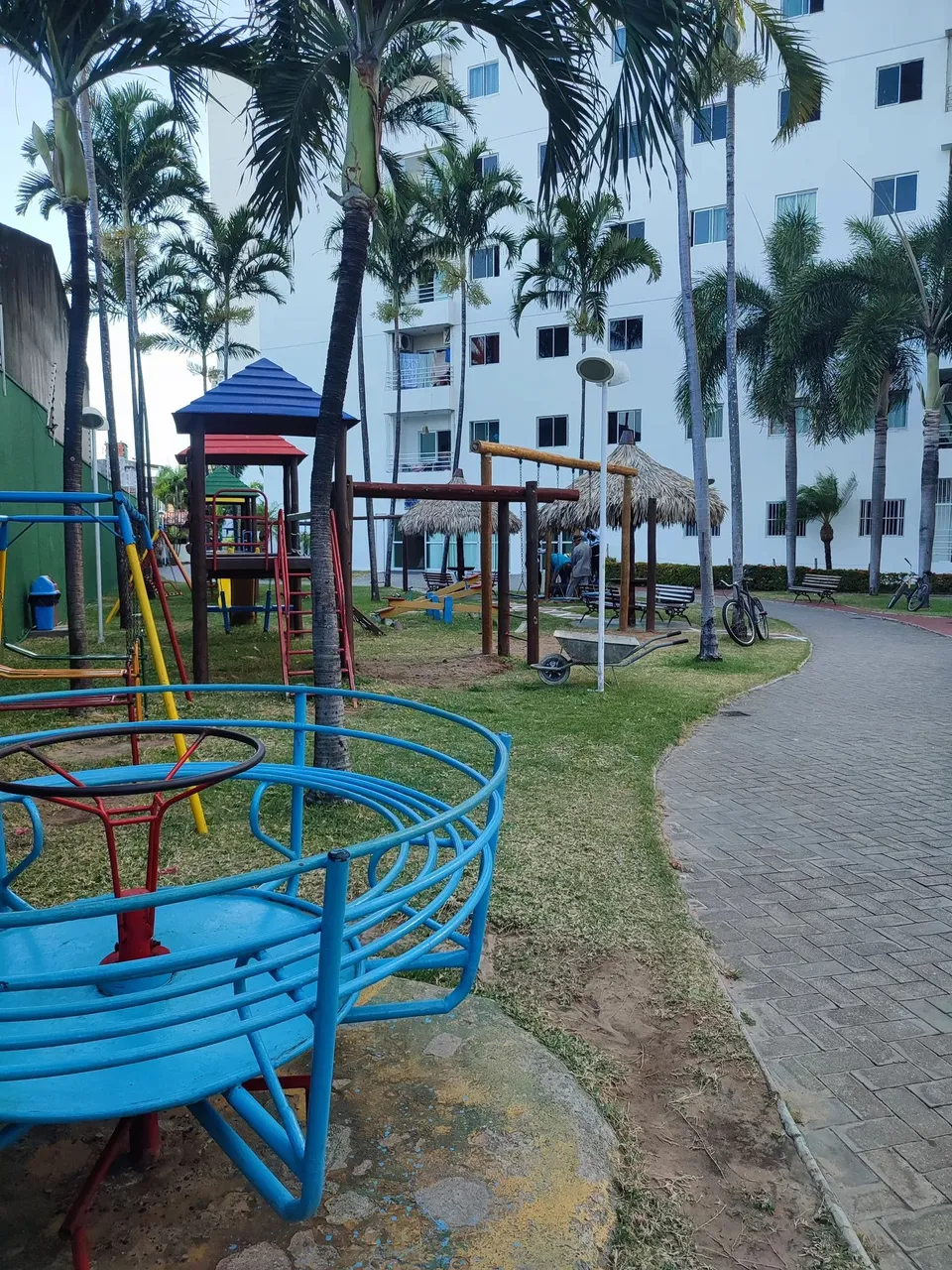Apartamento Para alugar com 3 quartos e duas vagas lazer completo