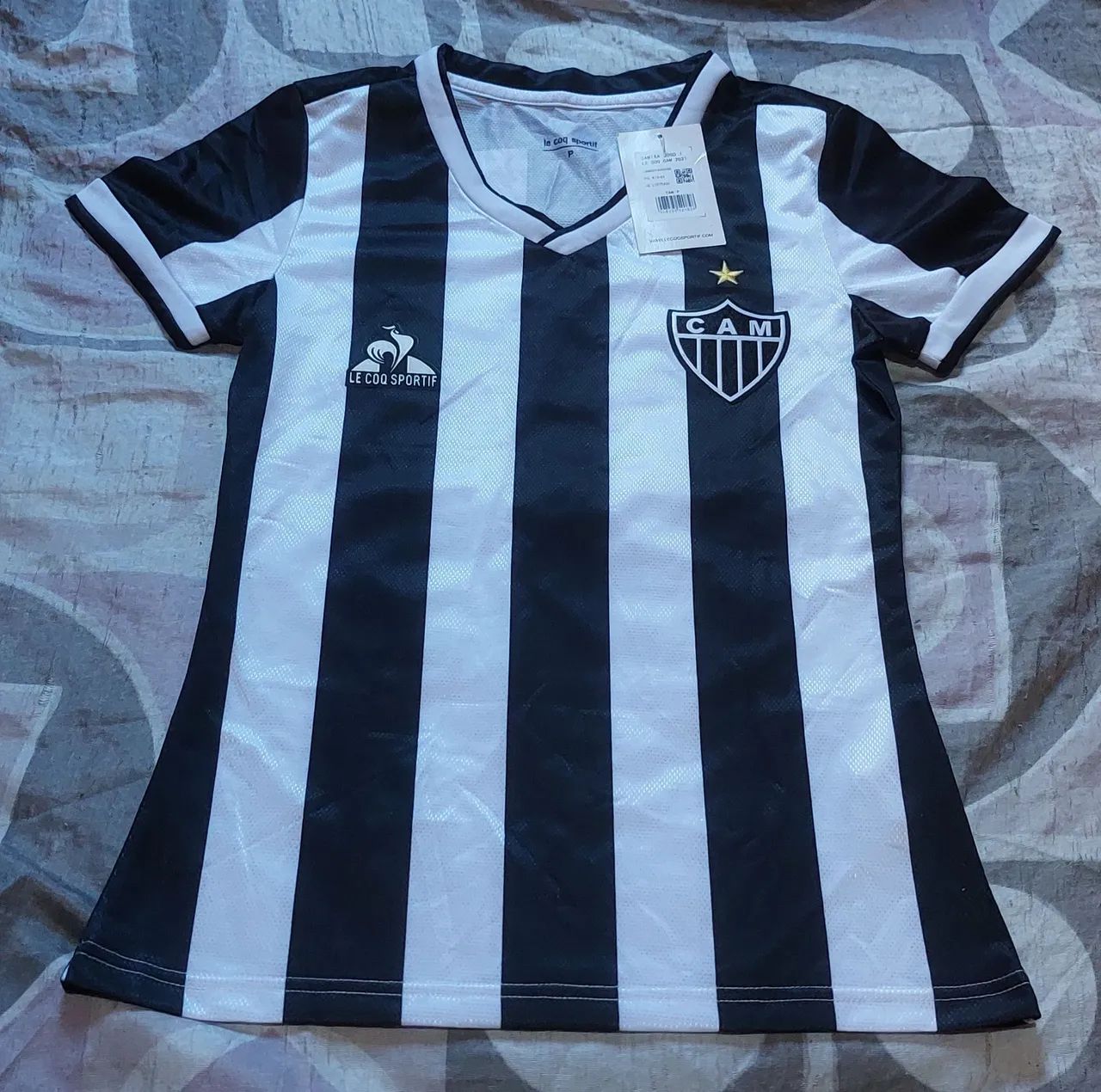 Camisa Atlético Mineiro feminina  NOVA com etiqueta- Le Coq Sportif