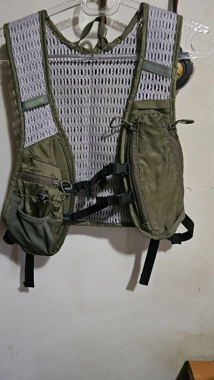 Mochila de hidratação Camelbek (com reservatório 1,5L) - Foto 2