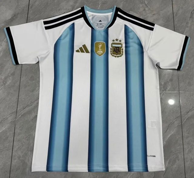 Camisa da Argentina 2026 Copa com emblema