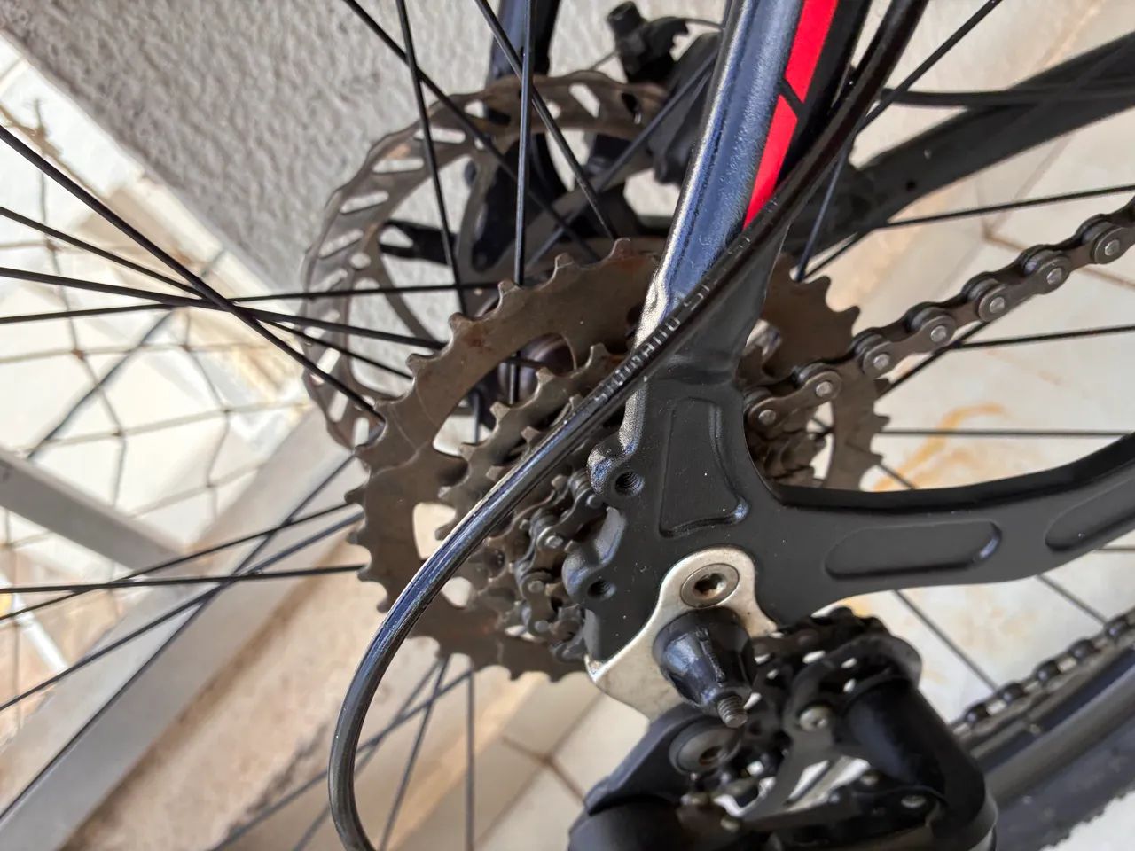 Bicicleta Oggi Hacker Sport 29 - Foto 2