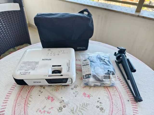 Projetor Epson PowerLite x36+ em estado de novo. 