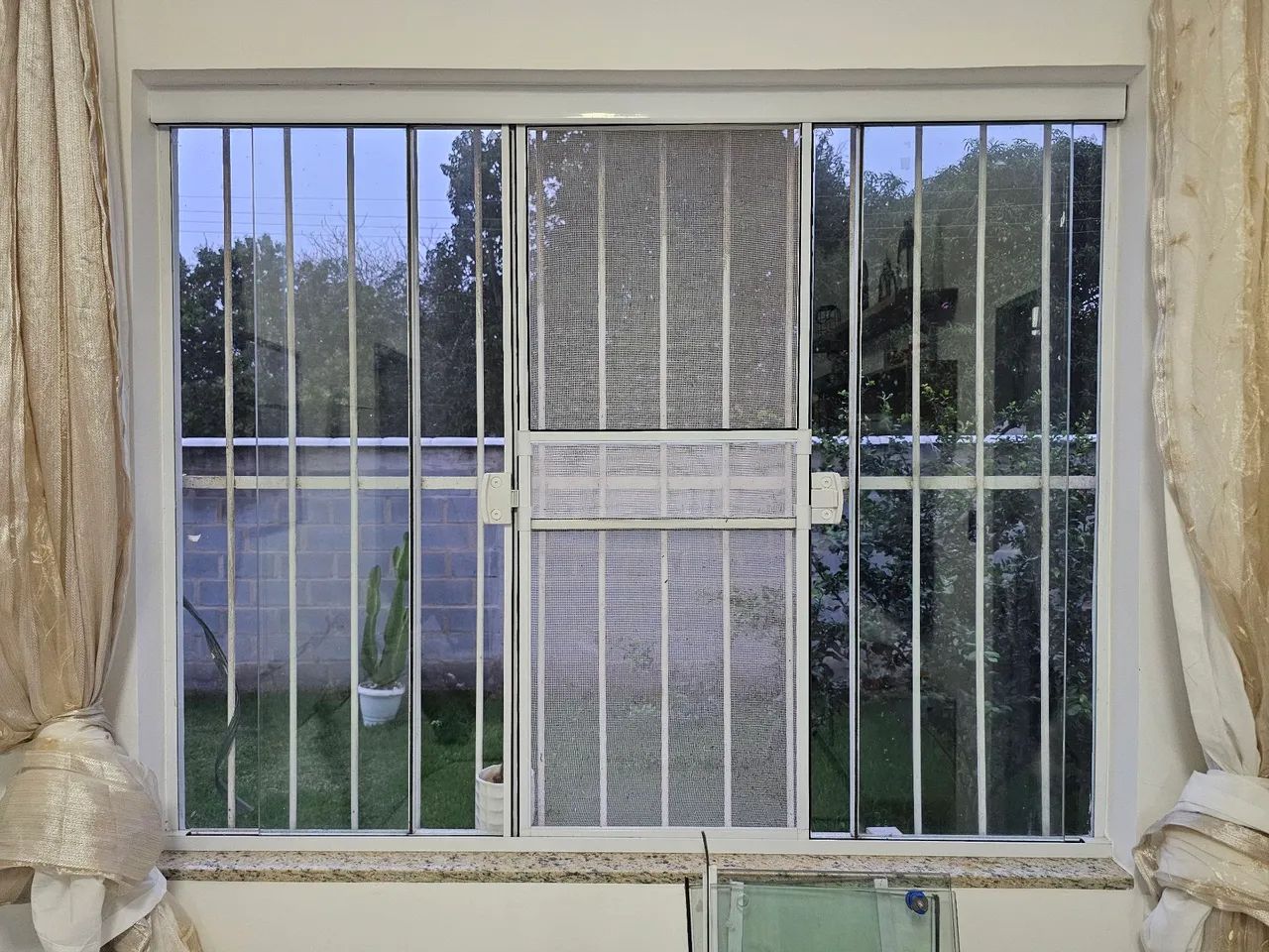 Janela Alumínio e vidro - Foto 2