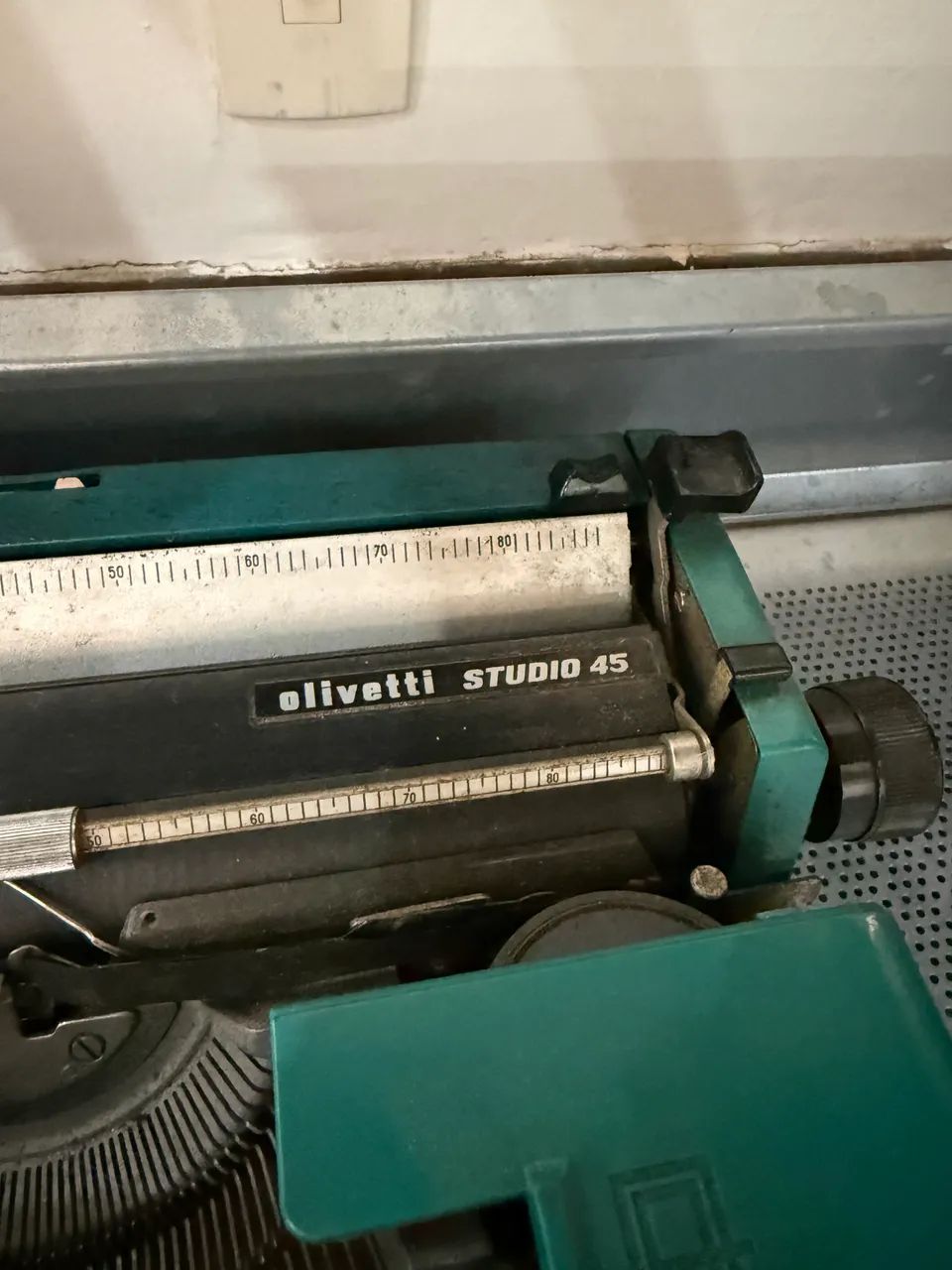 Máquina de escrever Olivetti Studio 45 funcionando - Foto 2