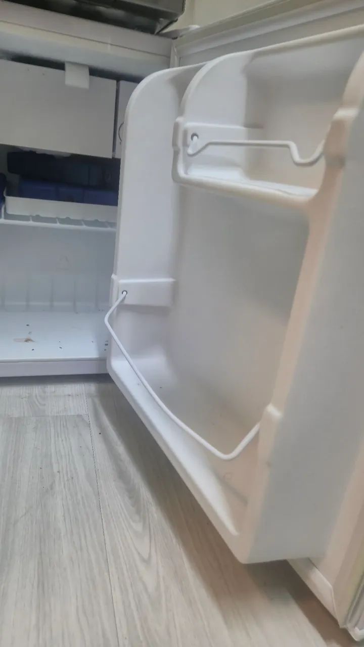 FRIGOBAR COMPACTO 47L HQ - Foto 2