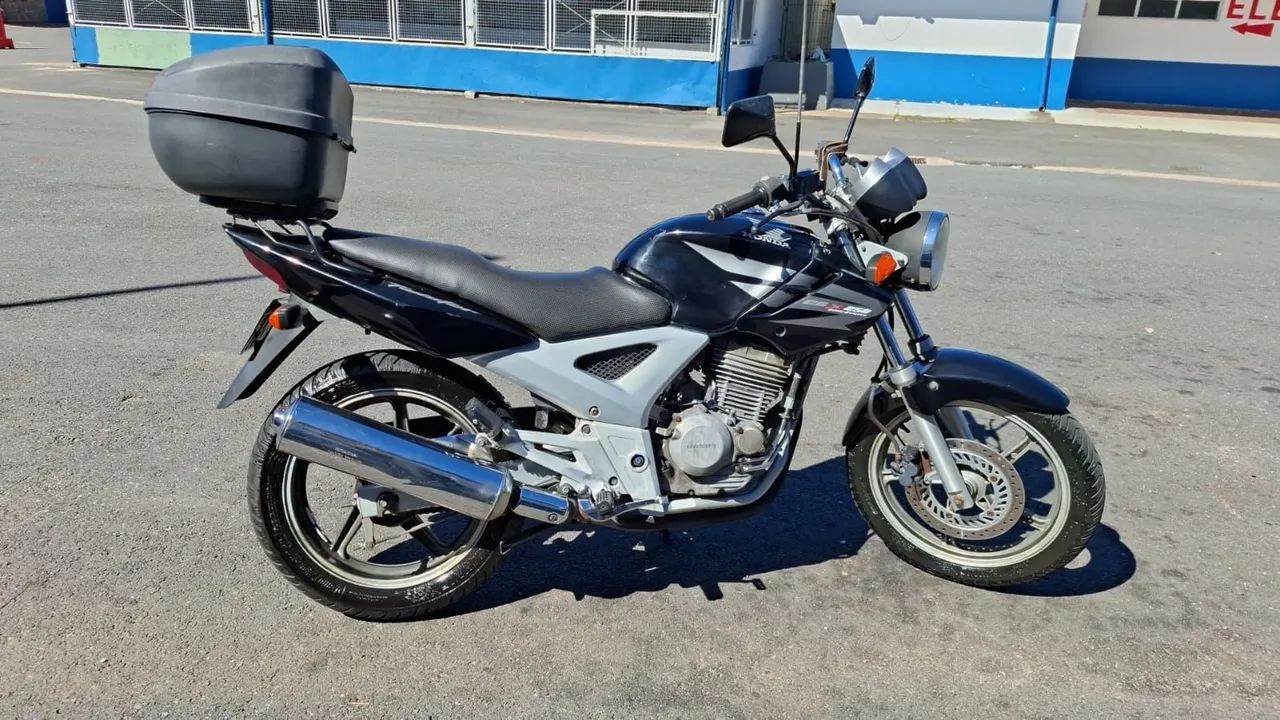 CBX twister 250