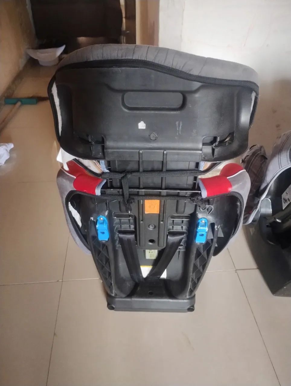Vendo 2 cadeira para bebê  - Foto 2