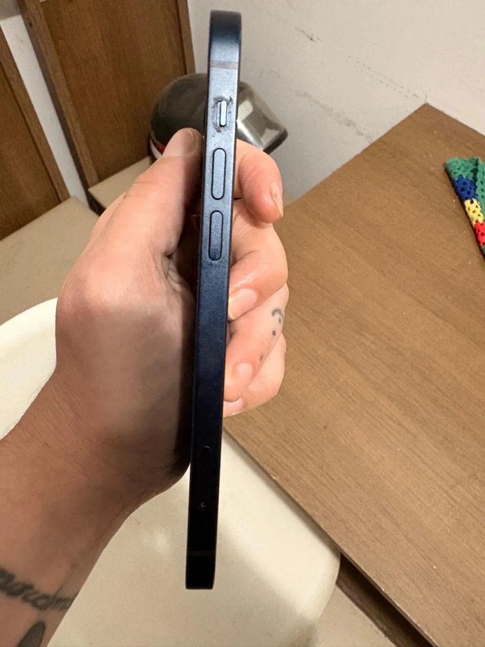 iPhone 12 Semi Novo - Foto 4