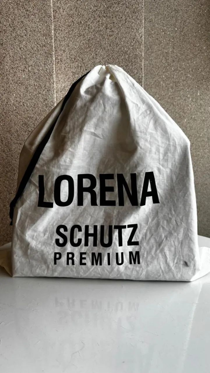Bolsa Schutz Lorena Tam G - Foto 2