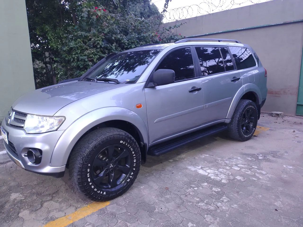 Mitsubishi Pajero 3.2 4X4 T.I. DIES. 5P AUT 2015