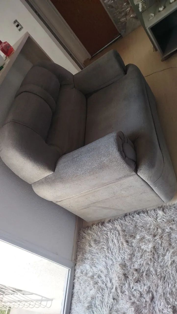 Jogo de sofás preço pra vender rápido  - Foto 2