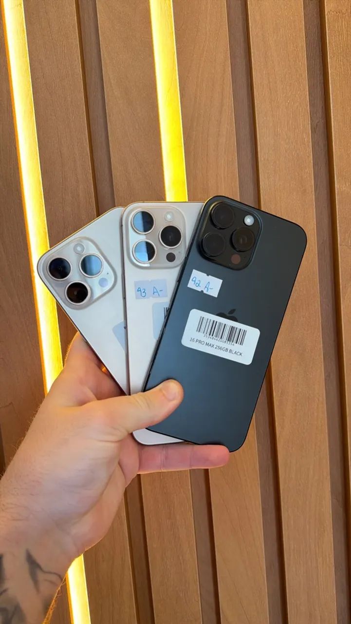 iPhones semi novos grade A  - Foto 5
