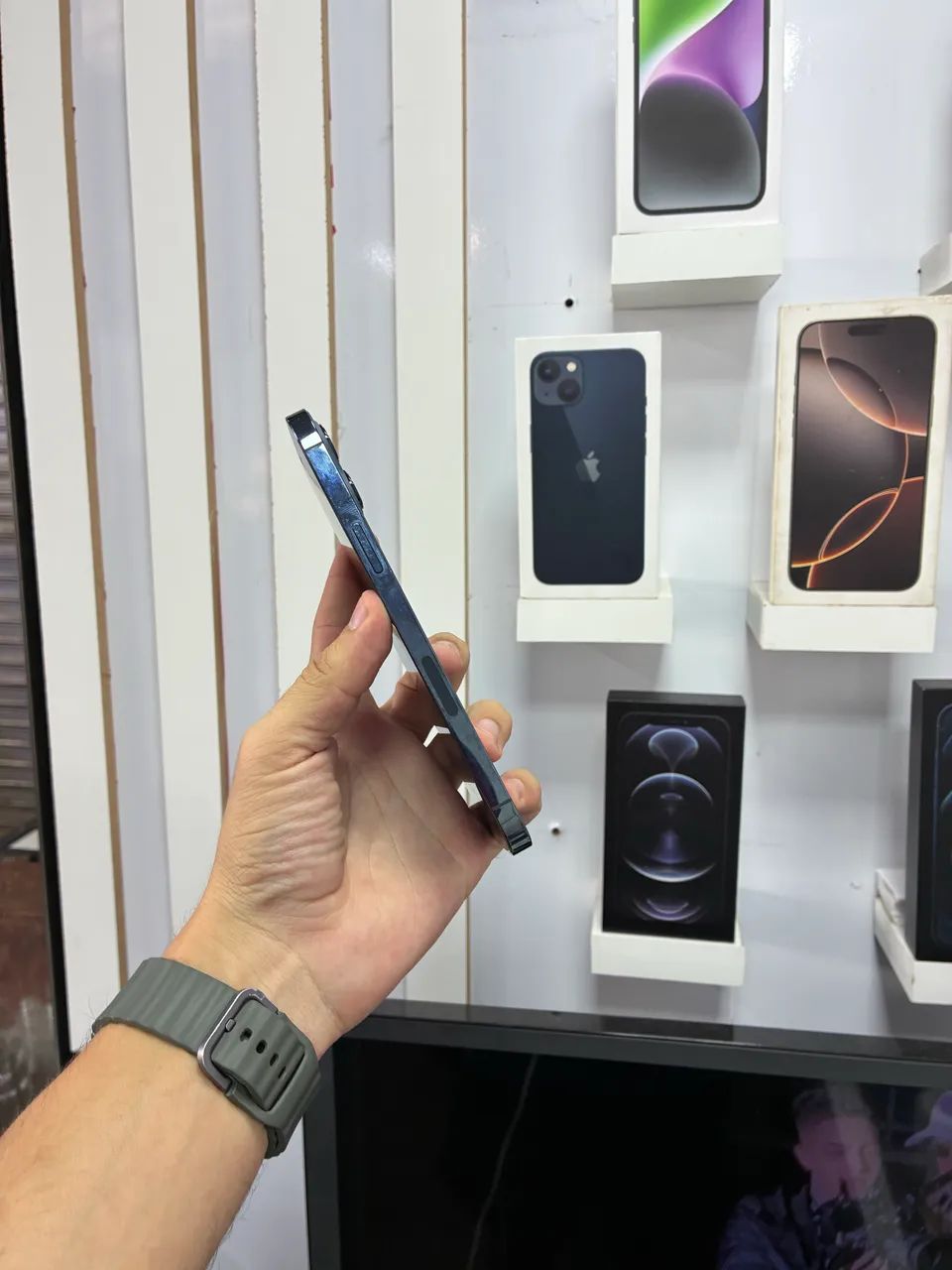 IPHONE 12 PRO MAX - 128GB  - Foto 3