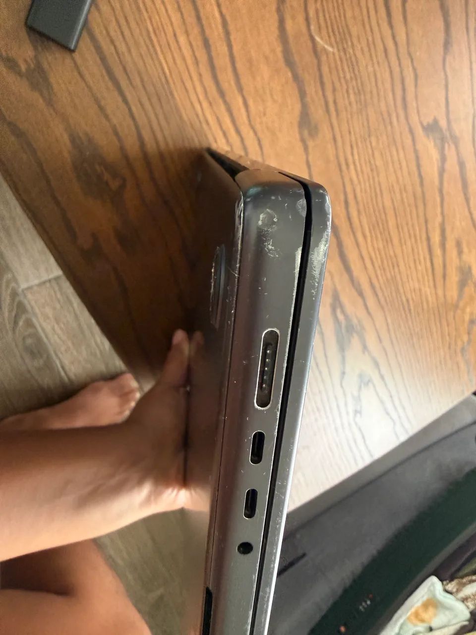 MacBook Pro 16" M3 (Space Black) - Foto 2