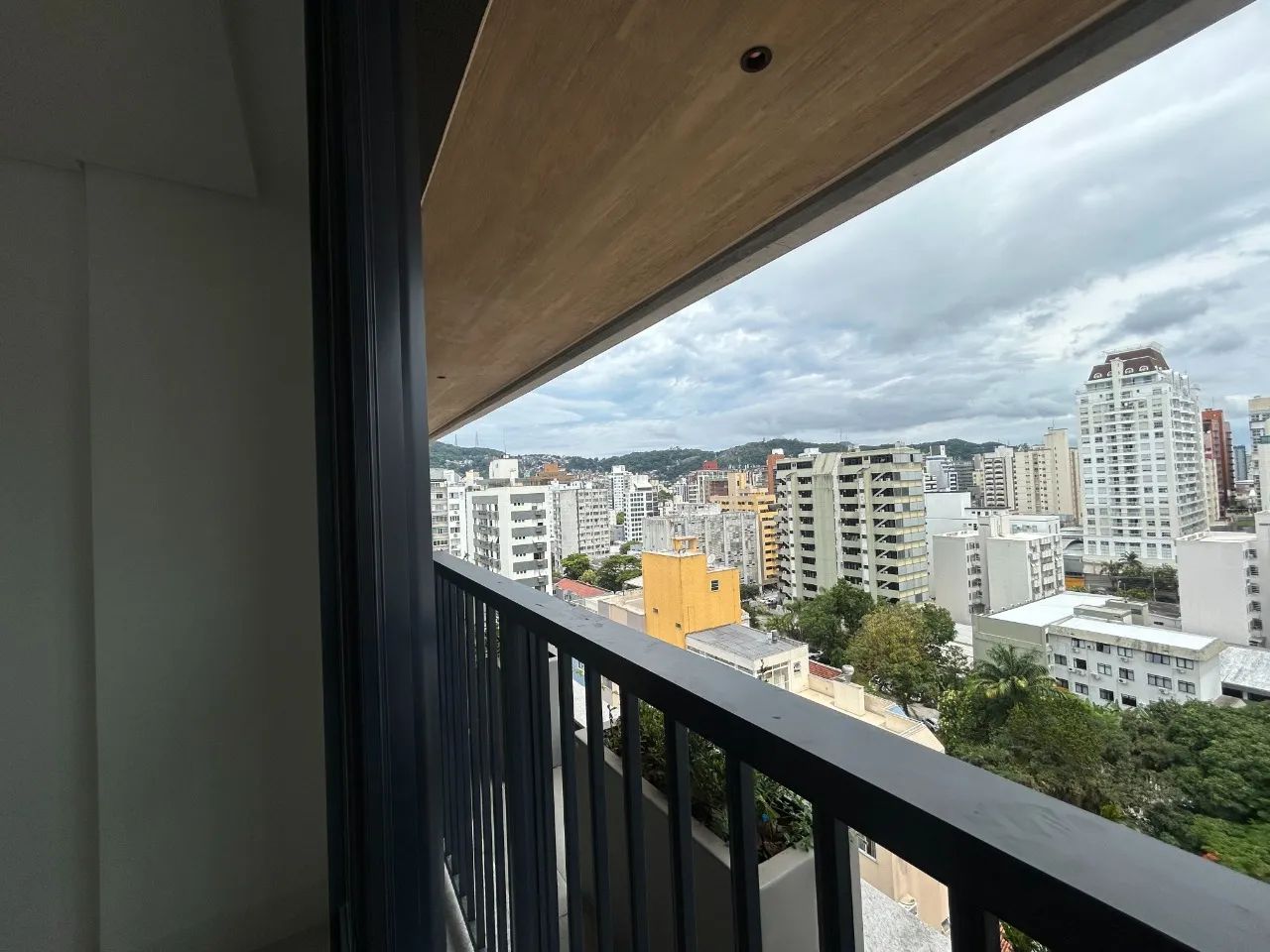 Apartamento com 3 suítes no centro, Florianópolis. - Foto 4