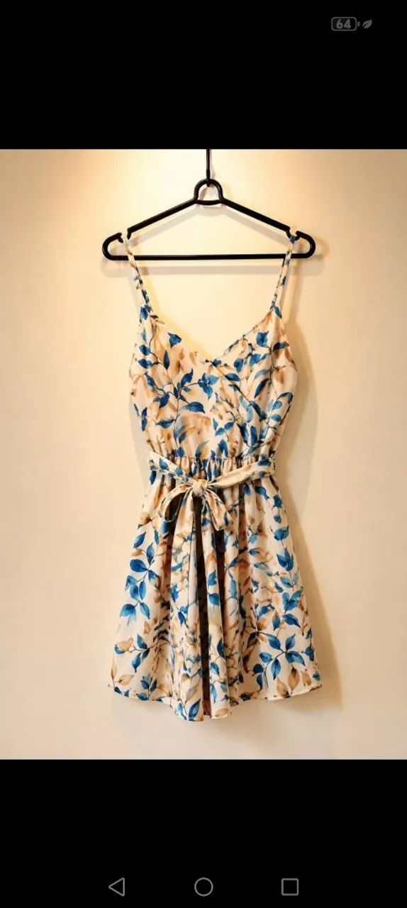 Roupas de loja