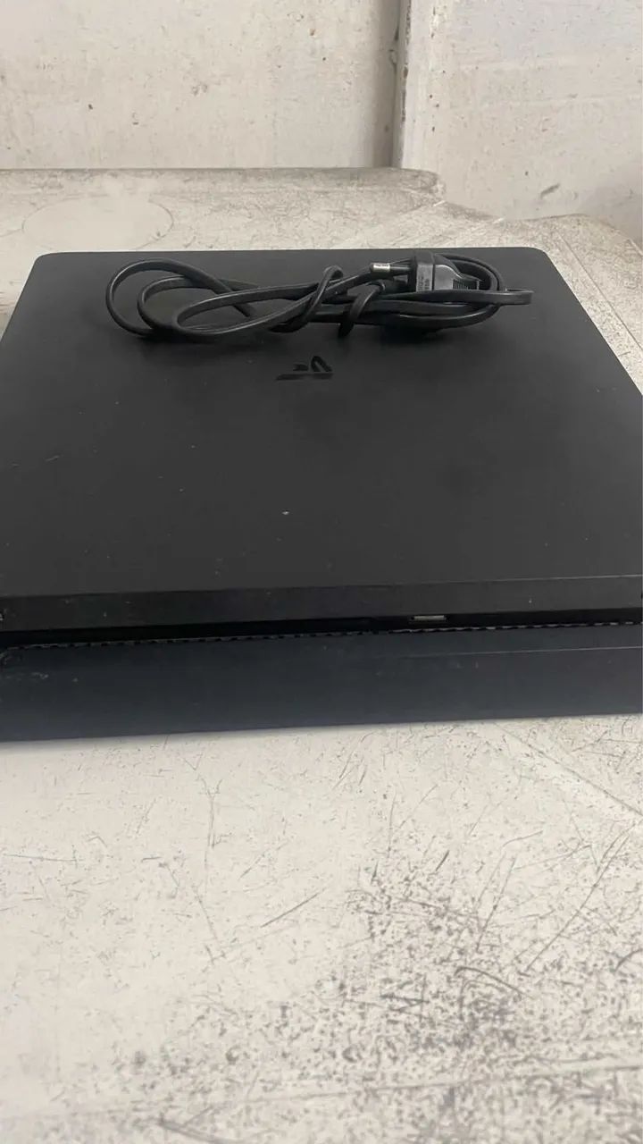 PS4 Slim
