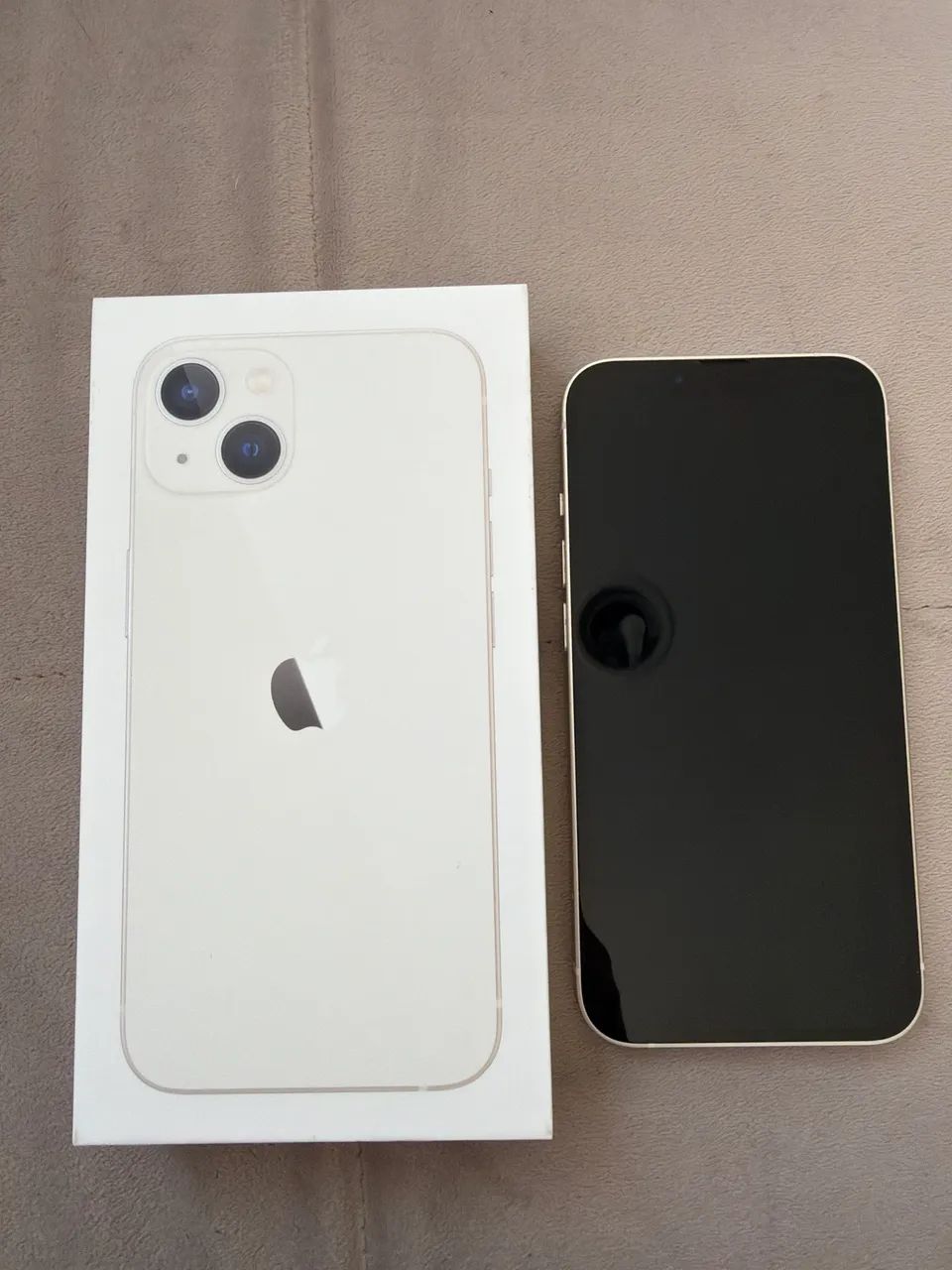 iPhone 13 256 G em estado de novo