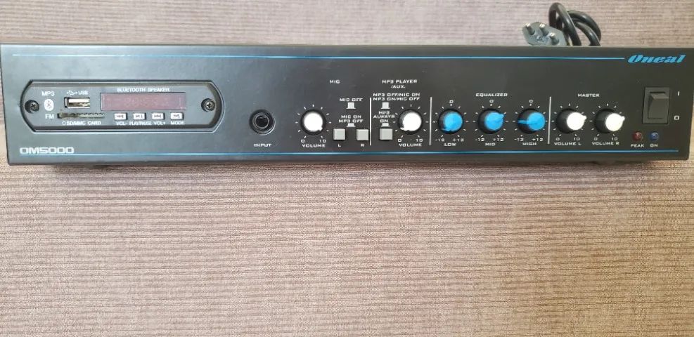 Amplificador receiver cabeçote