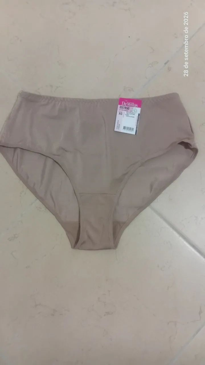 Calça plus size demillus 