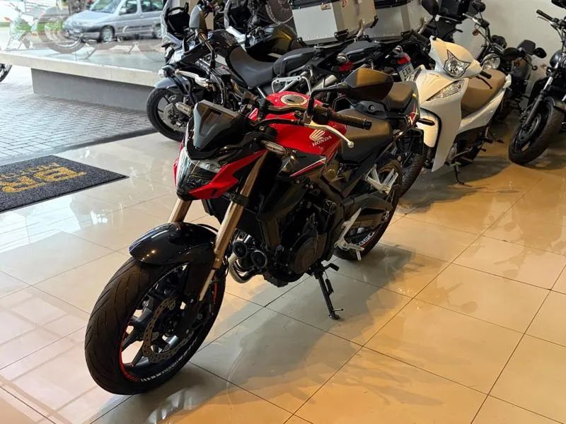 HONDA CB 500F 2024 - Foto 4