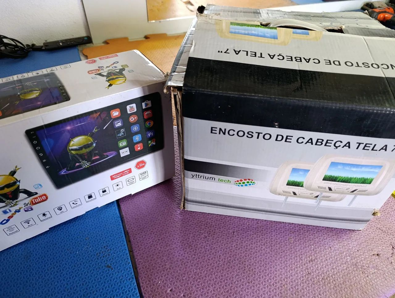 Multimídia 9 polegadas Android + Encosto de cabeça 7 polegadas