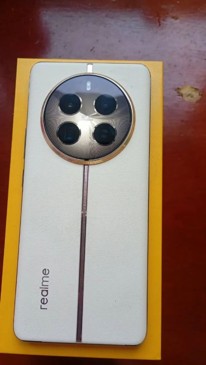 Vendo realme 12 pro plus top  - Foto 4