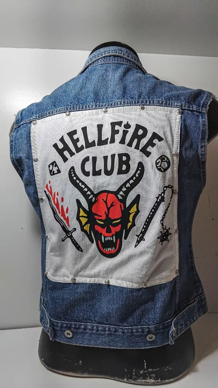 Colete Jeans Hellfire Club do Stranger Things (Netflix) - P/M 