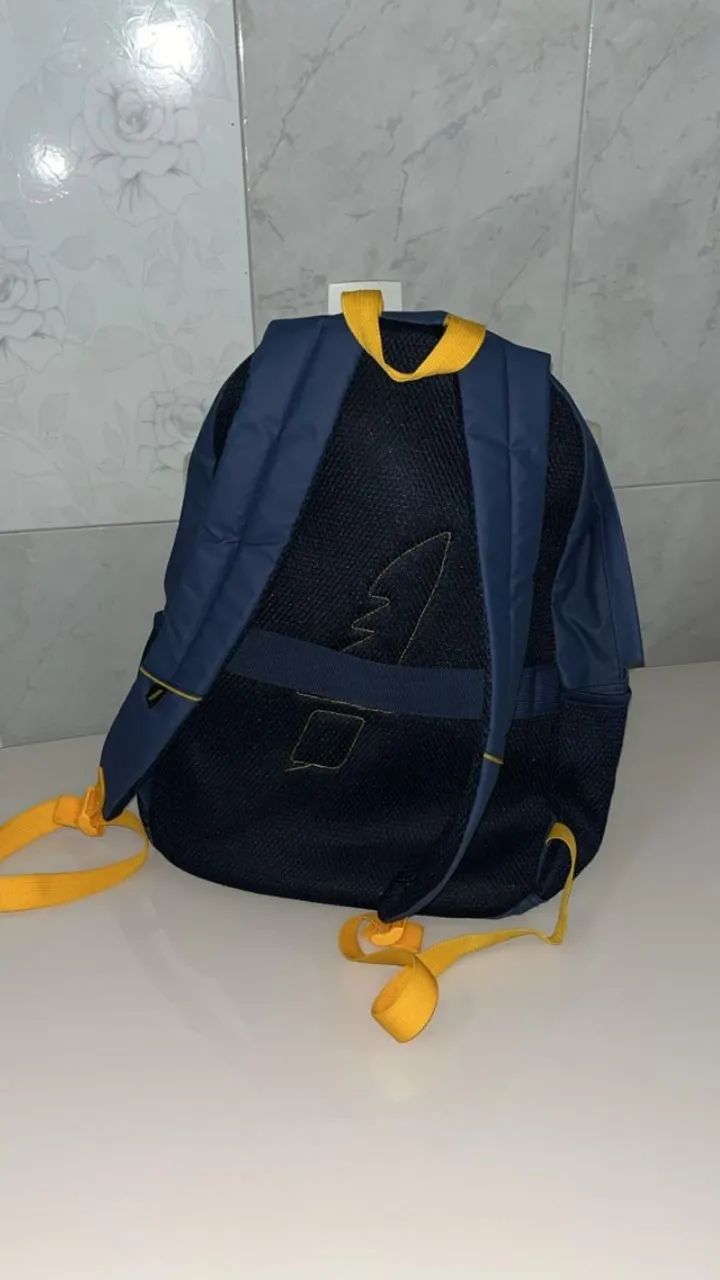 mochila free fire com estojo - Foto 2