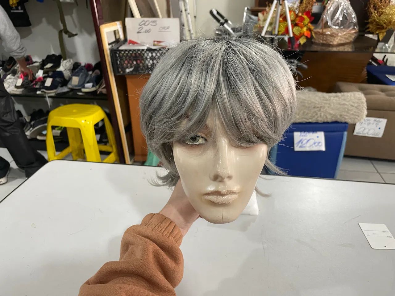 Lace Curta Cinza Wig