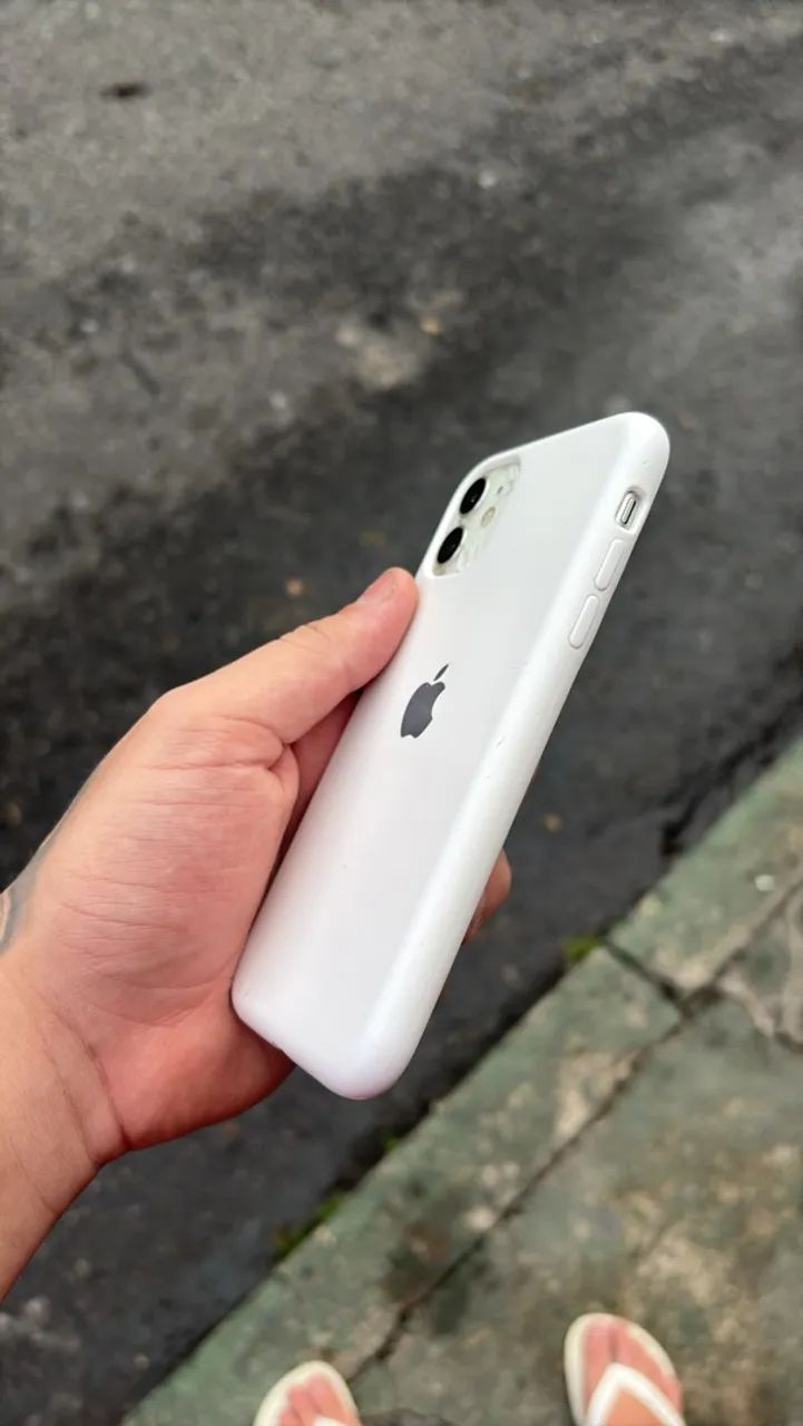 IPHONE 11 128gb - Foto 2