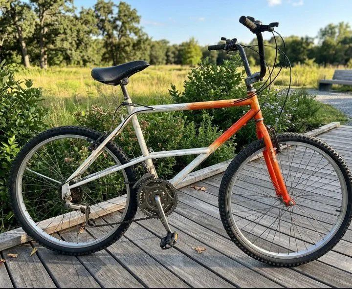 Bicicleta com marcha 