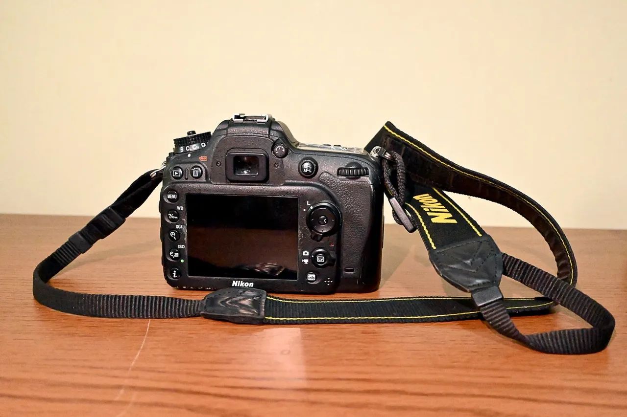 Câmera Nikon D7100 - Foto 3
