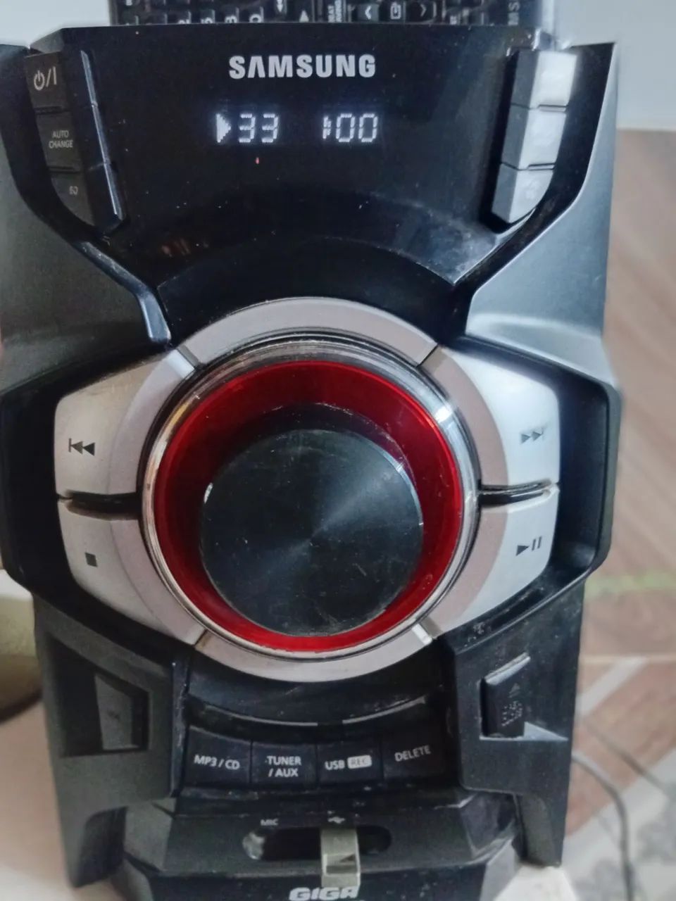 Um som  Samsung 