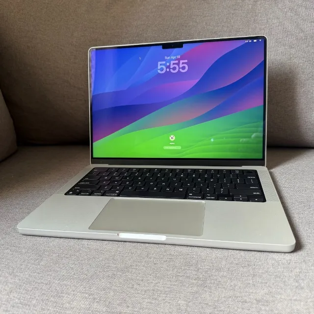 MacBook Pro 2020 M1 16 GB 1TB com Touch Bar - Notebooks - Jacaré