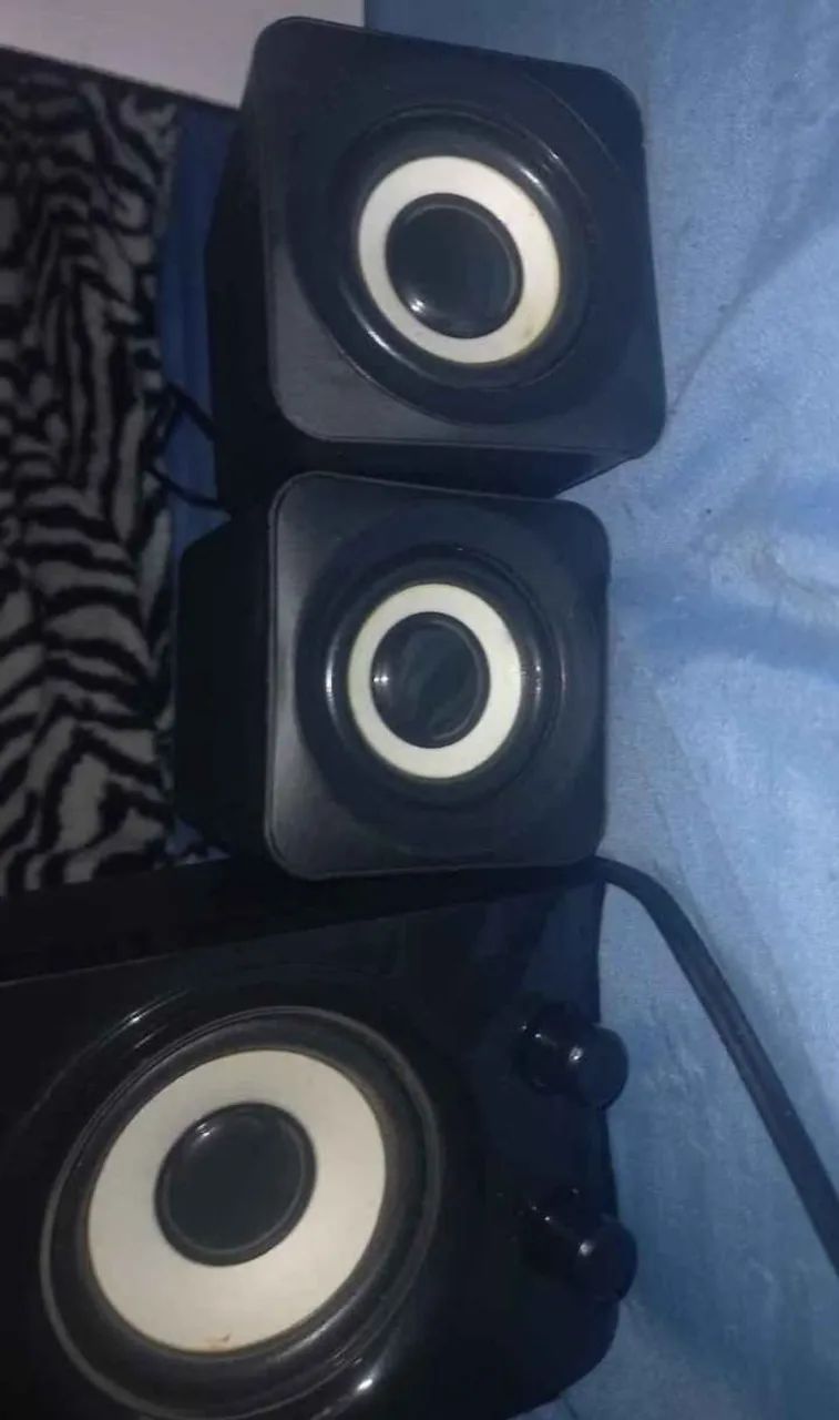 Duas caixas de som funcionando perfeitamente  - Foto 2