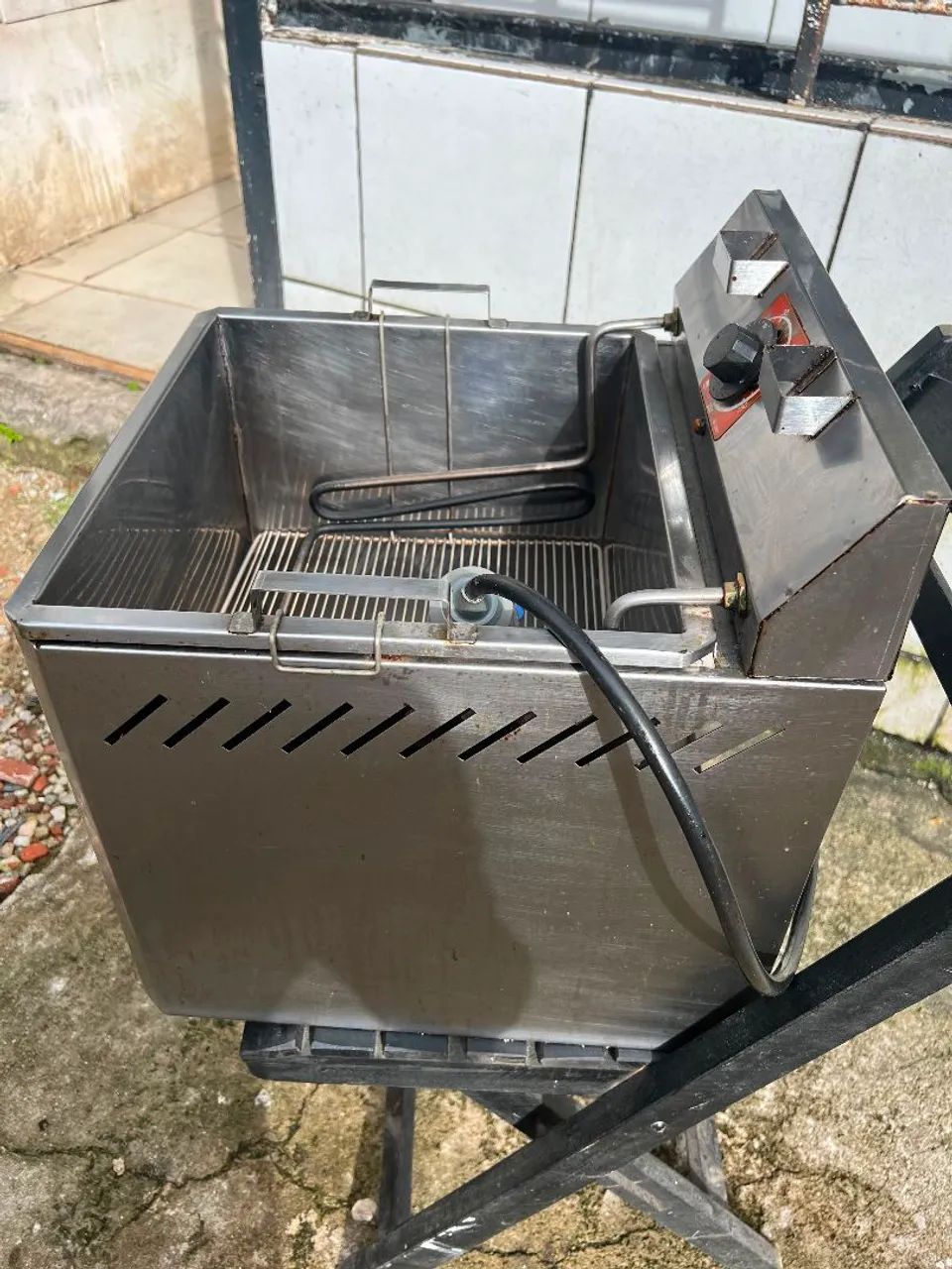 Fritadeira industrial.  25lts - Foto 5