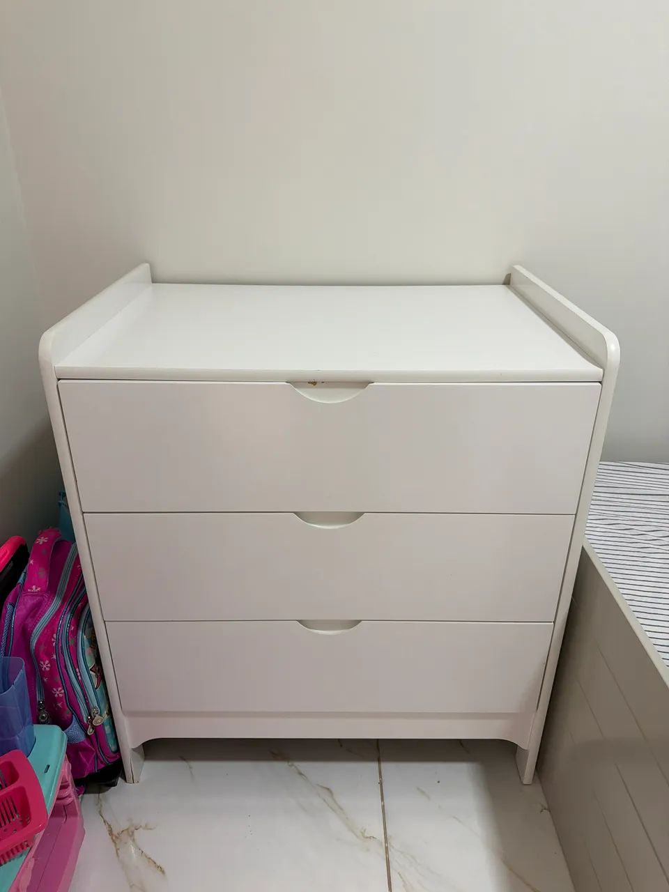 Cômoda 3 gavetas 