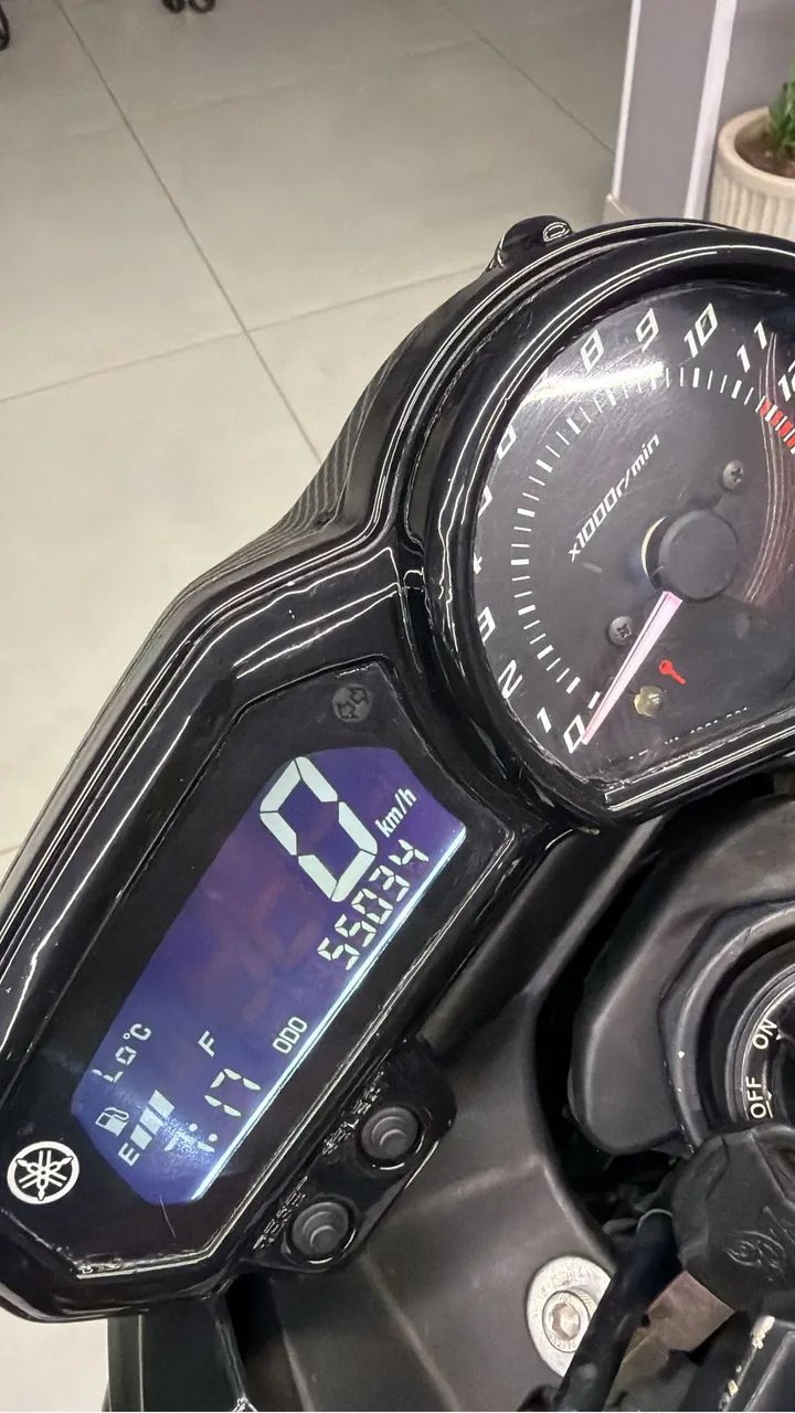 XJ6 2012  - Foto 3