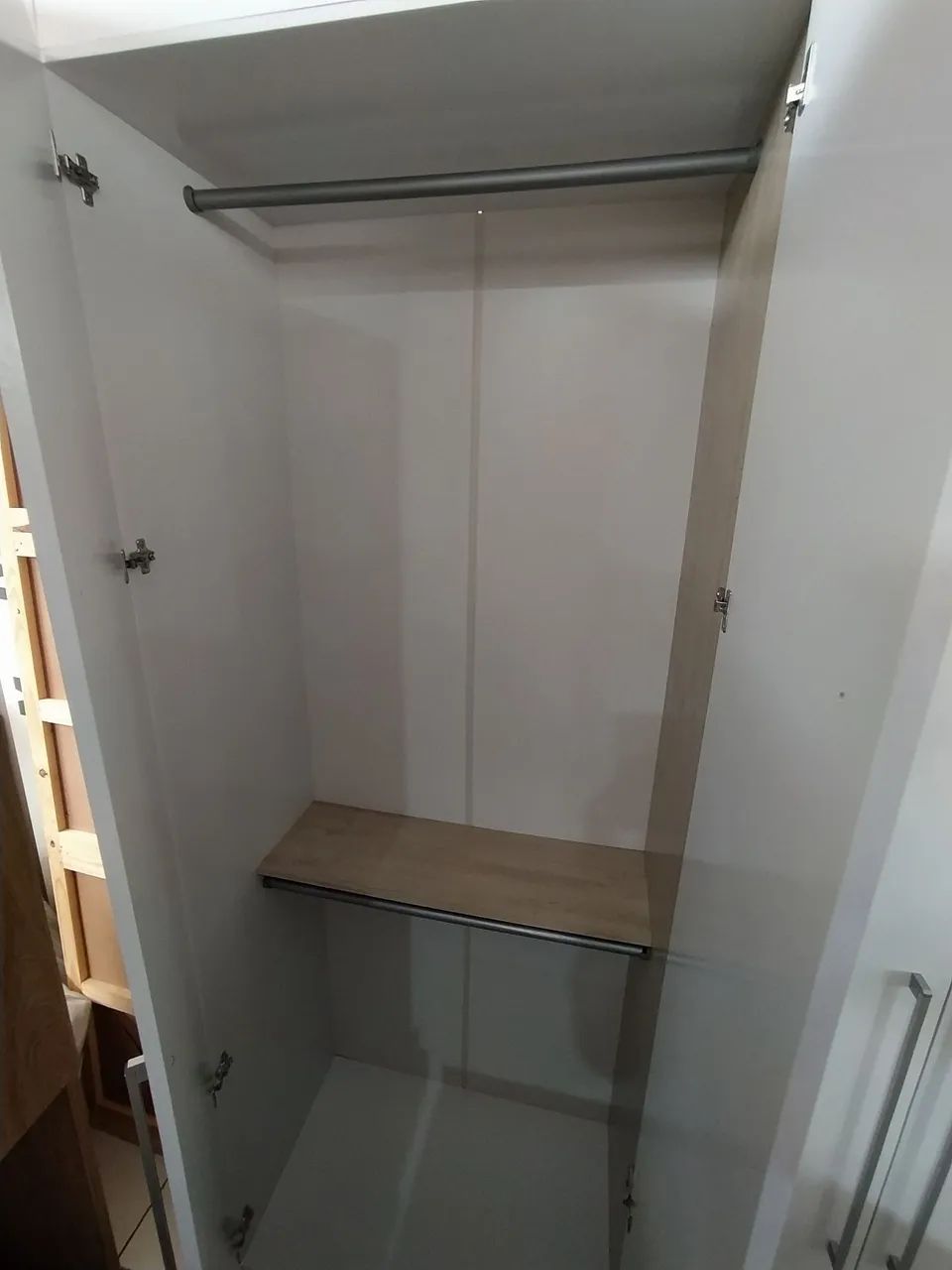 Guarda roupa white 6 portas - Foto 4