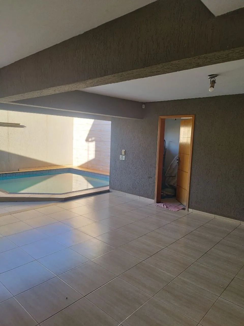 Sobrado 3 quartos+ barracão no fundo  - Foto 3