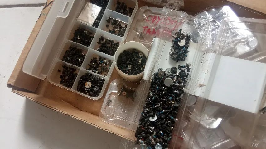 Parafusos Para Notebooks - Foto 2