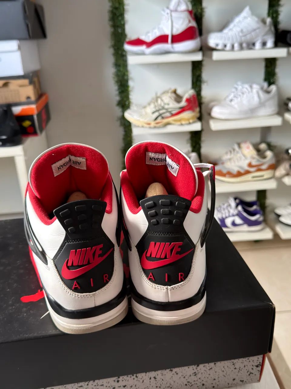 Air Jordan 4 Fire Red 44  - Foto 3