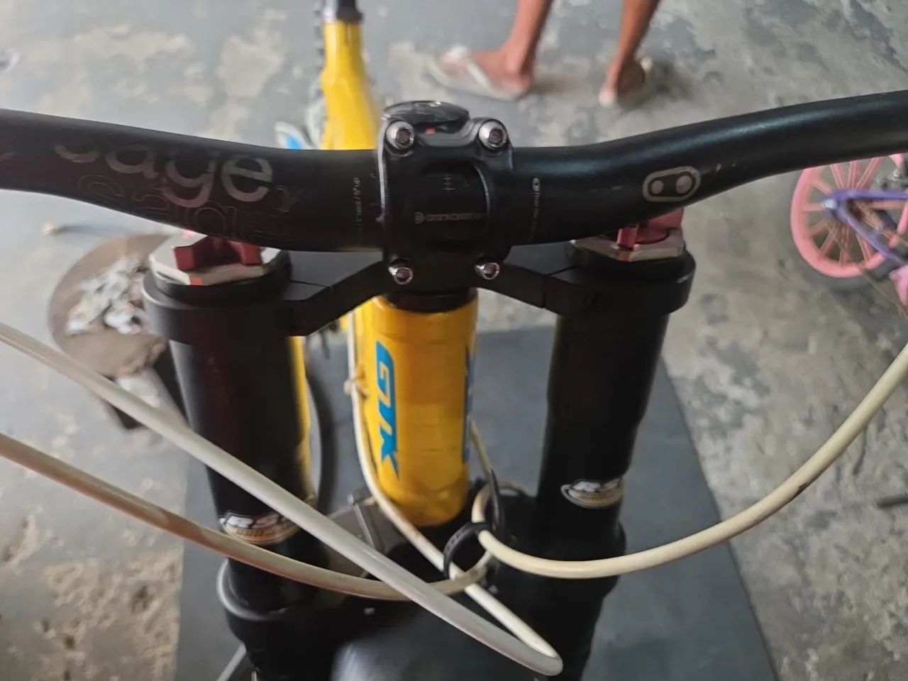 V/T BIKE GTK SPANKED 26 DH  - Foto 3