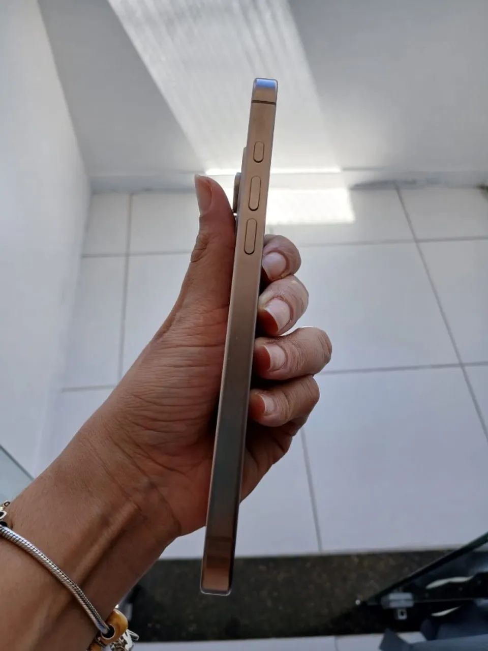iPhone 16 Pro Max 512GB - Excelente estado | Oportunidade - Foto 4