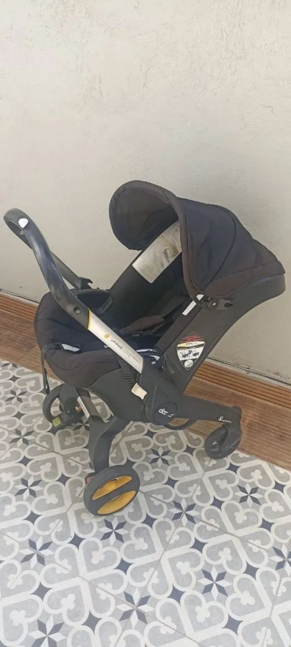 Carrinho com bebê conforto  - Foto 2